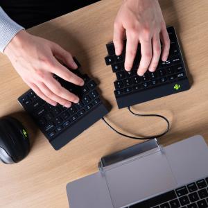 Split Break Ergonomic - Keyboard - Wireless - Black - Qwerty Us